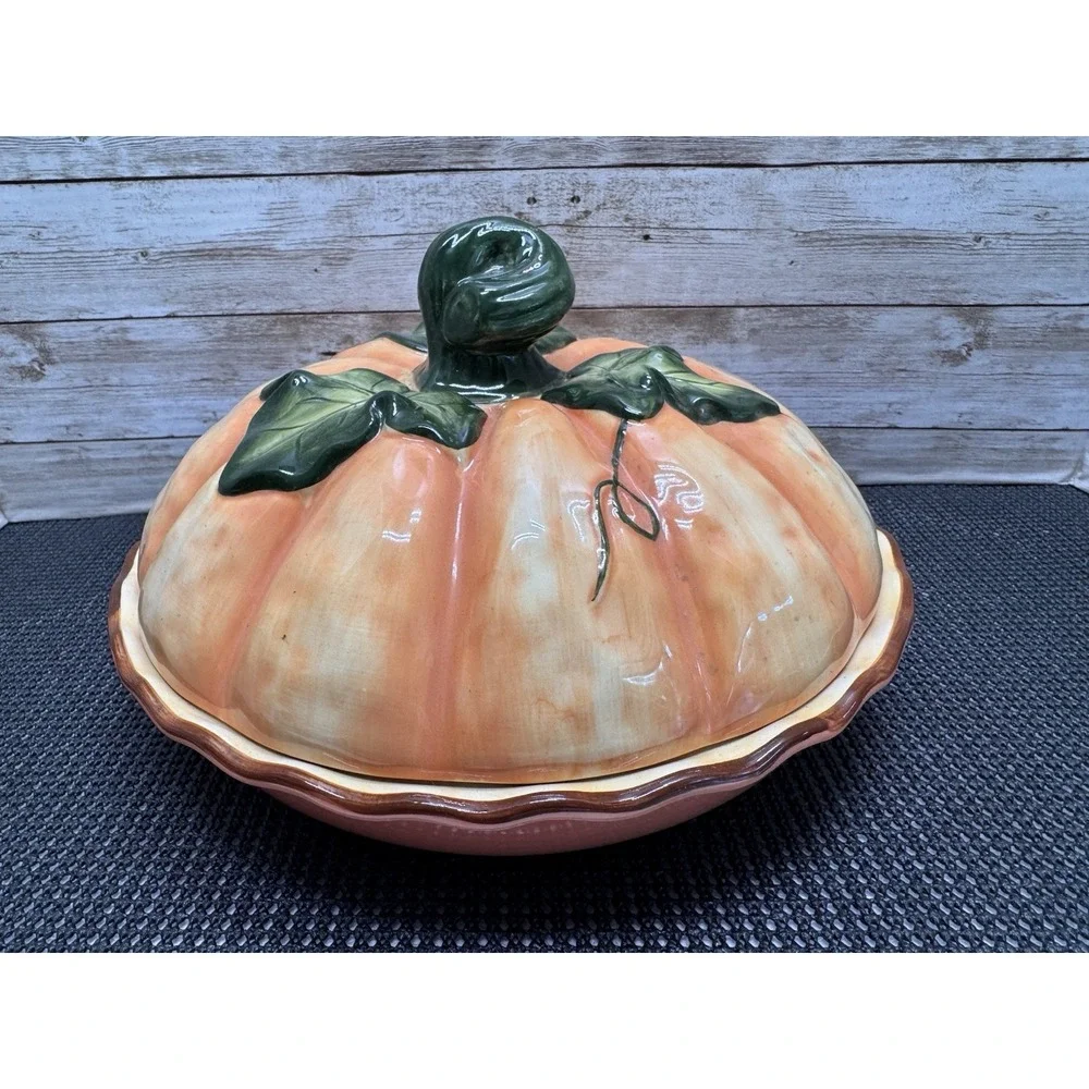 Vintage Pumpkin Pie Keeper Kate Williams Ceramic Pumpkin Pie Plate with Cover